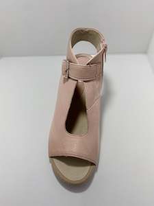 Stegma: Elixir Leather Heeled Sandal Stegmann