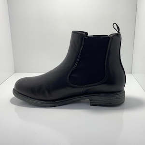 Lumber Pull On Leather Boot