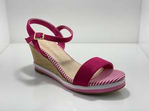 Laguna Quays: Token Wedge