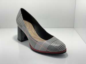 Sale: Capelli Rossi CRW21-02 Leather Heel