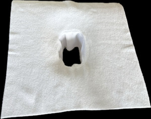 Basics Table/Face Drape 45 x 45 - with face hole