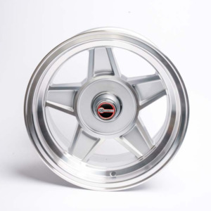 25% OFF - Vintage Silver Challenger