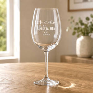 Personalised Mr & Mrs Wedding Wine Glass