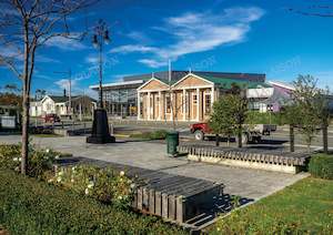 Buildings: CARTERTON EVENT CENTRE