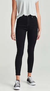 Jeans: Bowie Ankle Grazer - Black