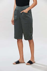 Newport: Cody Short - Khaki