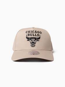 NBA Desert Sands Pro Pinch Snapback - Chicago Bulls