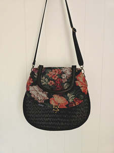 Handbags Wallets 1: Chanrak Handbag