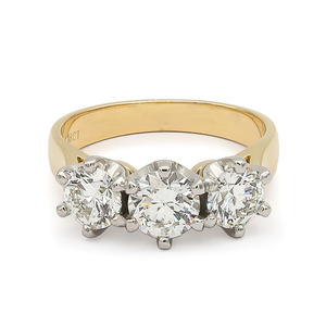 Rings: 18ct Gold 2.00ct 3 Stone Diamond Ring