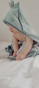 Bath: Hooded Towel and Washcloth Set