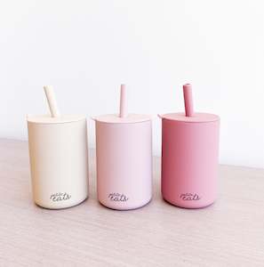 Cups And Drinking: Silicone Mini Smoothie Cup With Straw