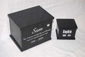 Products: Ashes Urns