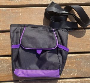 Trainers Treat Pouch (Puppingtons-purple)