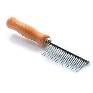 Dog Grooming Tools And Shampoos: Safari Shedding Dog Comb Short Hair Dog Breeds