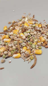 Simply Treat Mix for Farm Birds