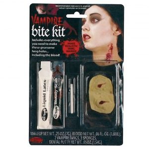 Victim Make Up FX Kits Vampire Bites
