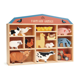 Products: 1 piece Farmyard Animals CDU Set – PGNZ