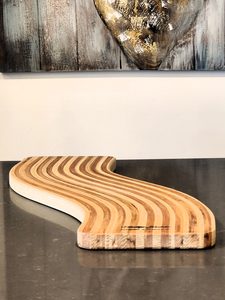Products: Curved Cheese Board – Mixed Woods