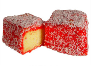 Raspberry Lamington 4pp FROZEN