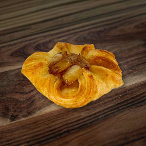 Apple Danish Pastries, 4 Pack, Frozen