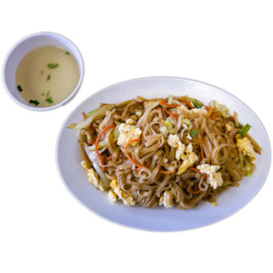 Noodle Salads: S16. Egg Stir Fry Noodles (Choice of rice noodle or egg noodle)