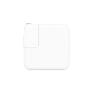 Accessories: 30W USB-C Power Adapter