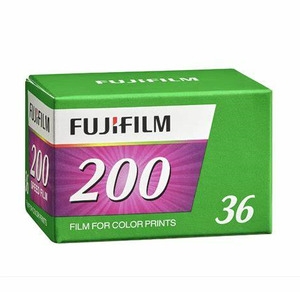 Film: Fujifilm C200 135-36 Colour 35mm Film Box