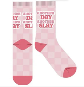 Gift: SOCK FF ANOTHER DAY ANOTHER SLAY