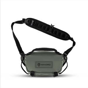 Wandrd Backpacks Camera Bags: Wandrd Rogue 3 L Camera Sling Bag Wasatch Green