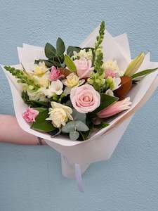 Kilbirnie Florist: Blush
