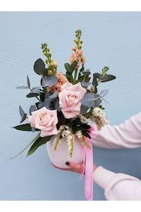 Send Flowers To Lyall Bay: Marshmallow