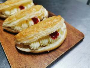 Click And Collect: Apple Pie / Apple Turnover