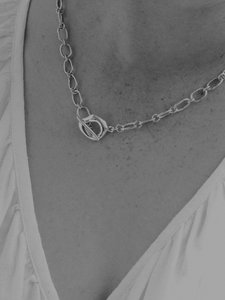 Products: GOSIA NECKLACE - Pigment studio