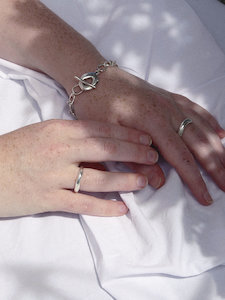 Products: GOSIA BRACELET - Pigment studio