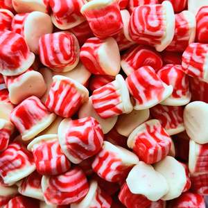 Strawberry: Strawberry Yoghurt Pots