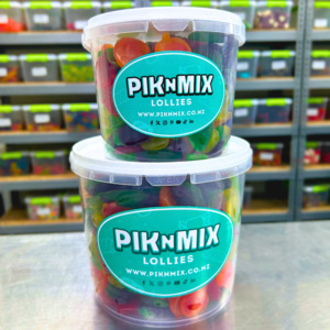 Big Ol Buckets: Bucket of Mayceys Sour Fruits Mix