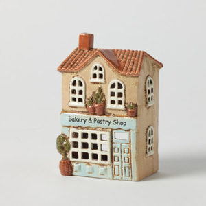 Products: W12 x H18 x D9cm