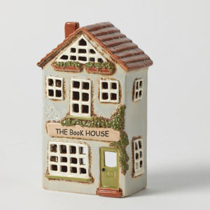 W13 x H21.5 x D8.5cm