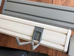 Storewall Panels: singleTRAK (2 colours)