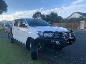 Bull Bars: Bull Bar for Toyota Hilux 2015-2018