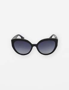 Accessories: Stella + Gemma Sunglasses - Marina Black