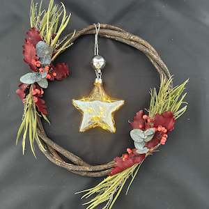 Dried Flowers: Wreath - Christmas Star