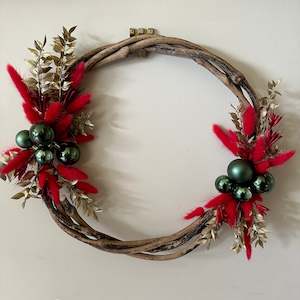 Dried Flowers: Wreath - Christmas Willow