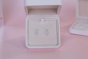 Willow Collective: Willow Collective - Elsie Huggies - Silver