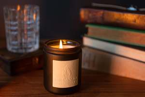 The Candle Apothecary - Smoked Whiskey & Leather