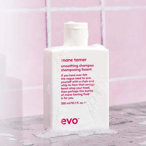 mane tamer smoothing shampoo
300ml