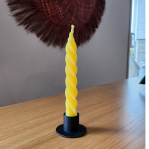 Candles: Pure Beeswax Spiral Dinner Candle