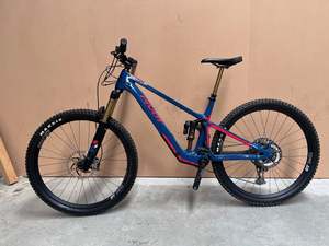 Ex Demo: EX DEMO SHUTTLE SL PRO X01