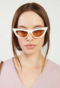 Sunglasses - Peyton Off-White