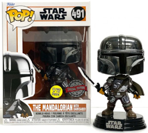 Star Wars Funko Pop Vinyls: Pop Vinyl - Star Wars - Mandalorian with Darksaber (GITD) #491
